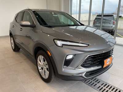 2025 Buick Encore GX, $21999. Photo 6