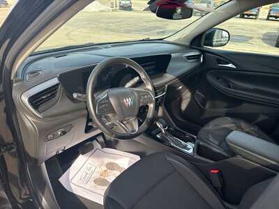 2025 Buick Encore GX, $20898. Photo 7