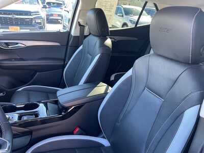 2024 Buick Envision, $28798. Photo 4