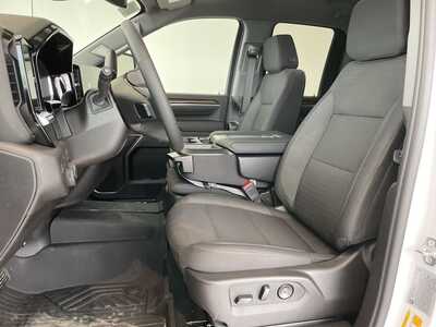 2026 Chevrolet 3500 Ext Cab, $74760. Photo 10