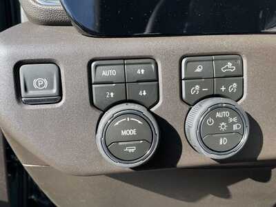 2026 Chevrolet 1500 Crew Cab, $67140. Photo 6