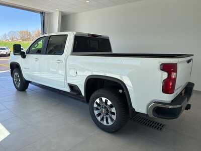2026 Chevrolet 3500 Crew Cab, $68765. Photo 6