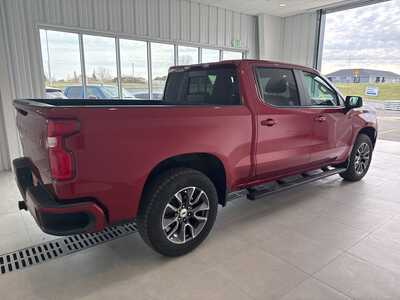 2024 Chevrolet 1500 Crew Cab, $46999. Photo 4