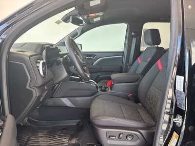 2024 Chevrolet Colorado Crew Cab, $40791. Photo 8