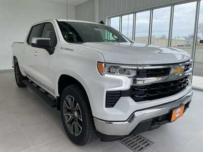2024 Chevrolet 1500 Crew Cab, $39899. Photo 7