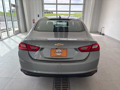 2024 Chevrolet Malibu, $19988. Photo 3