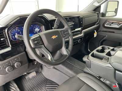 2026 Chevrolet 2500 Crew Cab, $76260. Photo 10