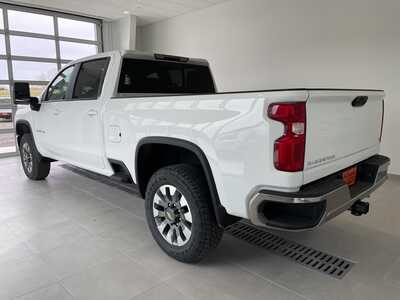 2026 Chevrolet 2500 Crew Cab, $76260. Photo 2