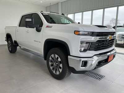 2026 Chevrolet 2500 Crew Cab, $76260. Photo 6