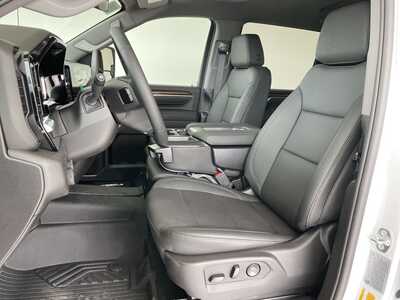 2026 Chevrolet 2500 Crew Cab, $76260. Photo 9