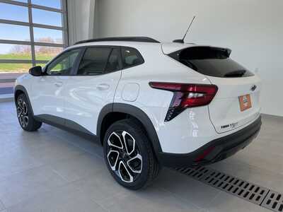 2026 Chevrolet Trax, $27990. Photo 2