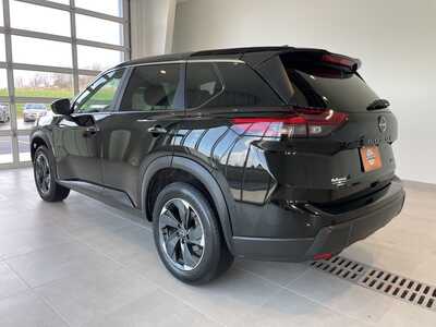 2025 Nissan Rogue, $23521. Photo 2