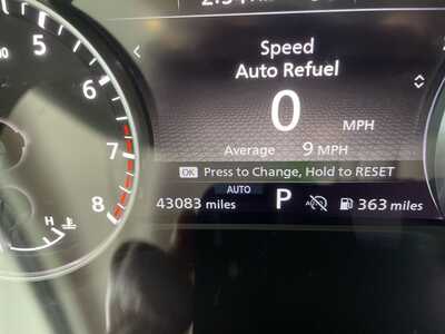 2025 Nissan Pathfinder, $31944. Photo 11