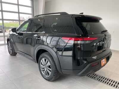 2025 Nissan Pathfinder, $31944. Photo 2