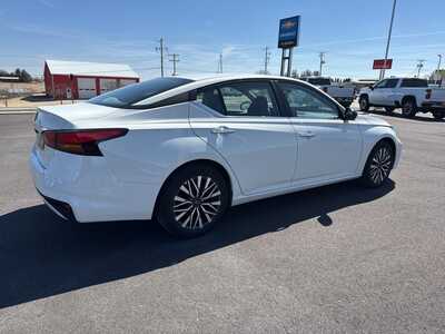 2025 Nissan Altima, $21899. Photo 4