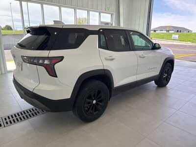 2025 Chevrolet Equinox, $26199. Photo 4