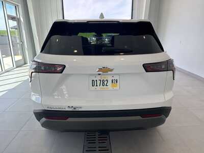 2025 Chevrolet Equinox, $26199. Photo 5
