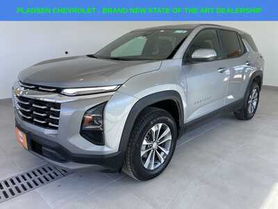2025 Chevrolet Equinox, $29599. Photo 1