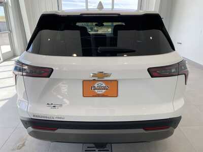 2025 Chevrolet Equinox, $28699. Photo 3