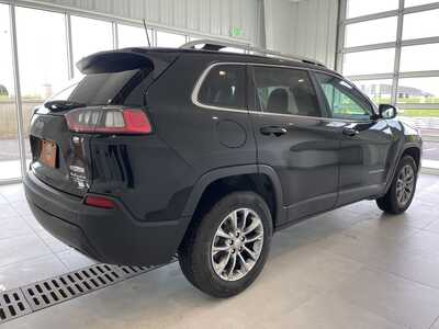 2019 Jeep Cherokee, $15931. Photo 5