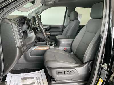 2020 Chevrolet 2500 Crew Cab, $39927. Photo 8