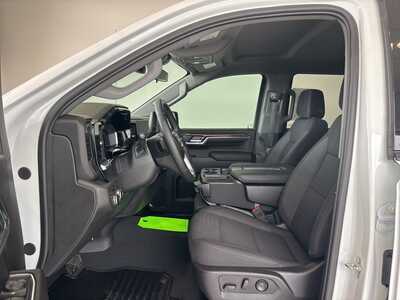 2024 GMC 1500 Crew Cab, $43716. Photo 8