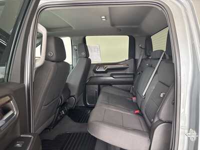 2024 GMC 1500 Crew Cab, $43653. Photo 12