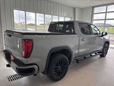 2024 GMC 1500 Crew Cab, $43653. Photo 4