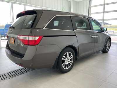 2012 Honda Odyssey, $6000. Photo 4