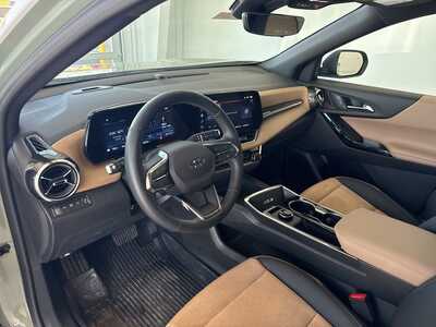2025 Chevrolet Equinox, $33490. Photo 7