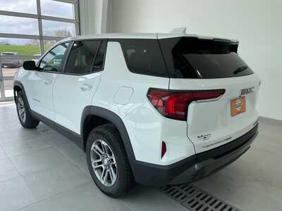 2025 GMC Terrain, $28321. Photo 2