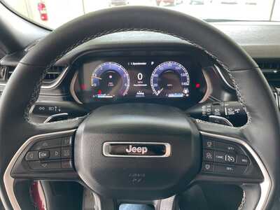 2025 Jeep Grand Cherokee, $35999. Photo 10