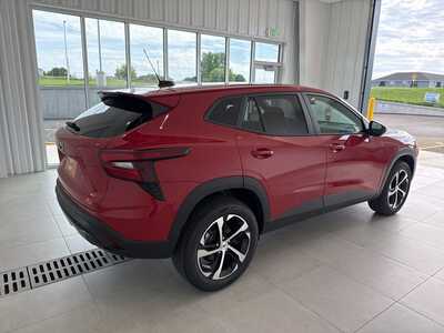 2026 Chevrolet Trax, $0. Photo 4