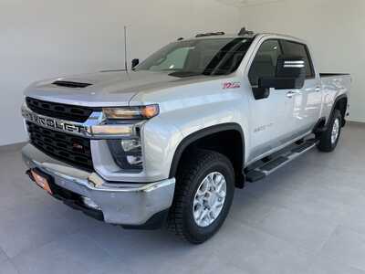 2020 Chevrolet 2500 Crew Cab, $37332. Photo 1