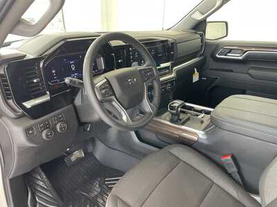 2026 Chevrolet 1500 Crew Cab, $65530. Photo 9