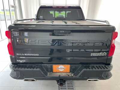 2021 Chevrolet 1500 Crew Cab, $38903. Photo 3