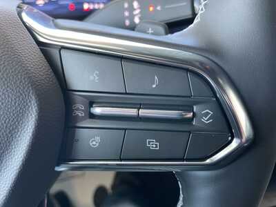 2026 Chevrolet Traverse, $46445. Photo 12