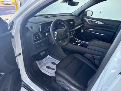 2026 Chevrolet Traverse, $50125. Photo 8