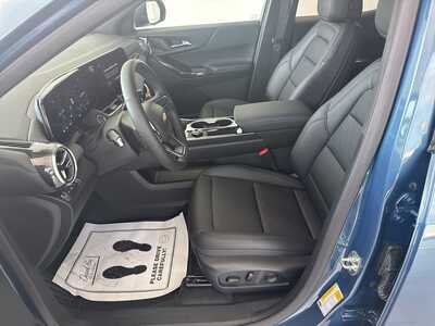 2026 Chevrolet Equinox, $35790. Photo 8