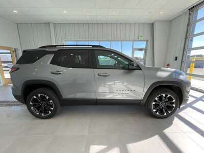 2026 Chevrolet Equinox, $38540. Photo 5