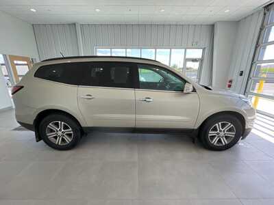 2016 Chevrolet Traverse, $7999. Photo 6