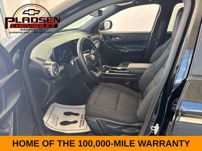 2025 Chevrolet Equinox, $28558. Photo 7
