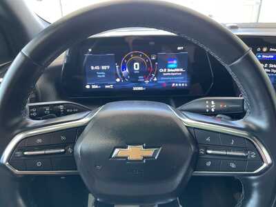 2025 Chevrolet Equinox, $27999. Photo 11