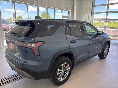 2025 Chevrolet Equinox, $28888. Photo 5