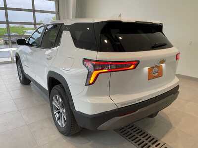2025 Chevrolet Equinox, $28599. Photo 3