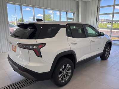 2025 Chevrolet Equinox, $28631. Photo 5