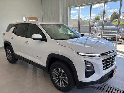 2025 Chevrolet Equinox, $28631. Photo 6