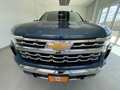 2024 Chevrolet 1500 Crew Cab, $44944. Photo 8