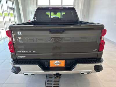 2023 Chevrolet 1500 Crew Cab, $38422. Photo 3