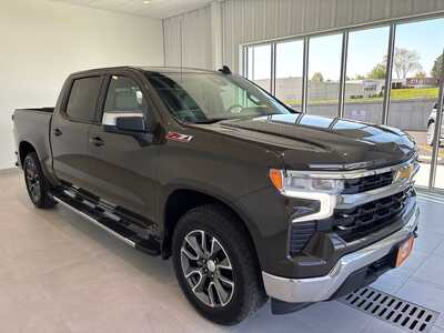 2023 Chevrolet 1500 Crew Cab, $38422. Photo 6